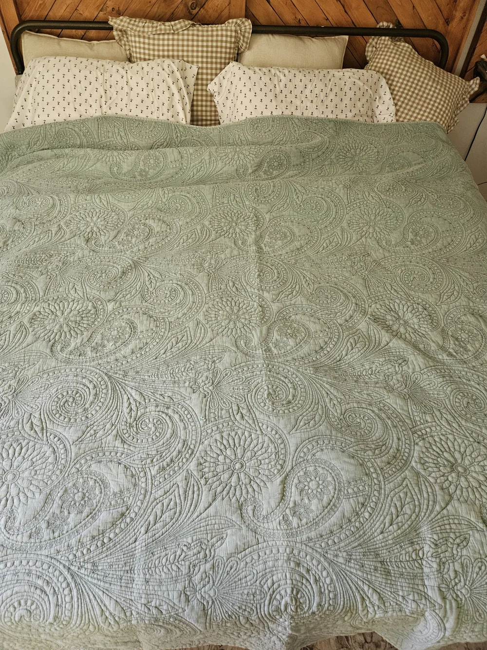Shabby Chic Quilted Bedspread in Sage Green